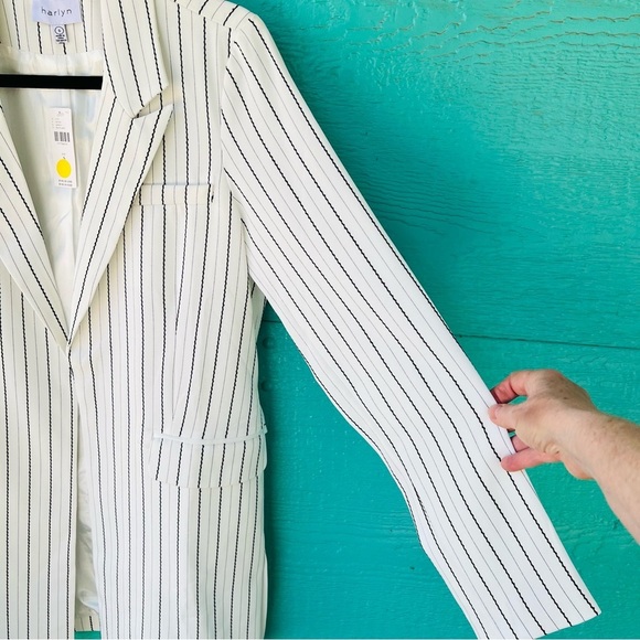 ANTHROPOLOGIE LONGLINE THIN STRIPE OPEN FRONT BLAZER POCKETS SIZE SMALL NWT - Picture 8 of 14